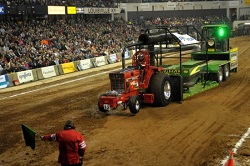 TractorPullPhoto1