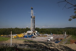 fracking-rig