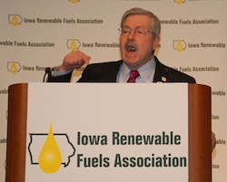 IA Gov Terry Branstad 2014 Iowa Renewable Fuels Summit