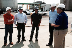 (l-r) Ron Seeber, Renew Kansas; Jeff Oestmann, EKAE President and CEO; Jacob DeBolt, EKAE Plant Manager; Congressman Kevin Yoder; and Greg Krissek, Kansas Corn.